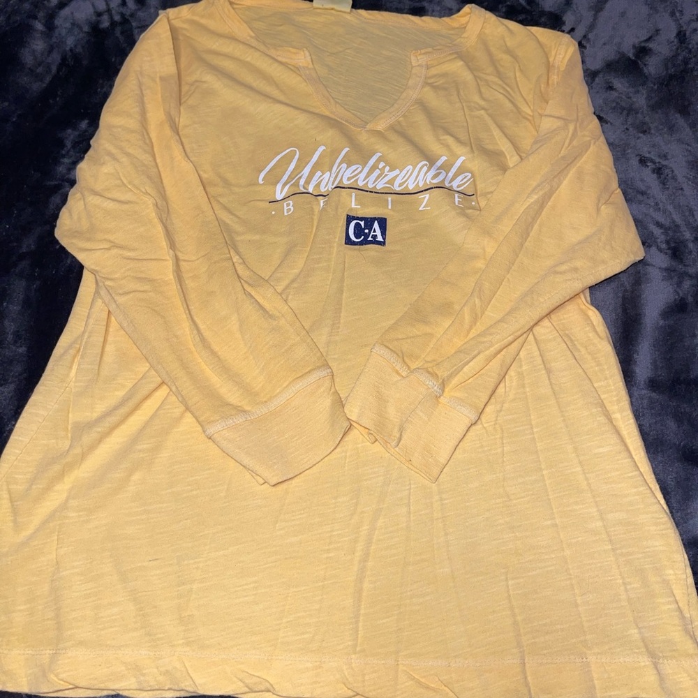 Graphic t-shirt